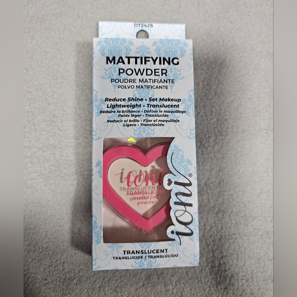 Ioni Translucent Mattifying Powder.